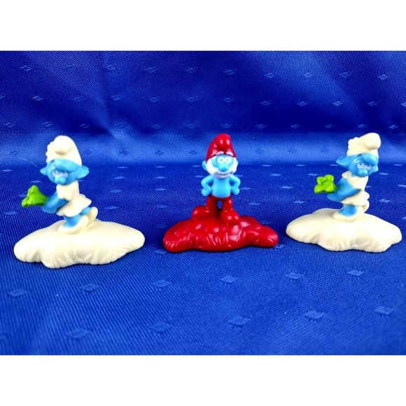 Papa Smurf Girl Smurfs Figurines McDonald's 2017 The Lost Village Toys Mini - Picture 3 of 11
